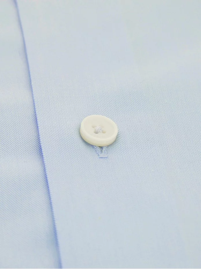 Chemise infroissable col italien bleu ciel
