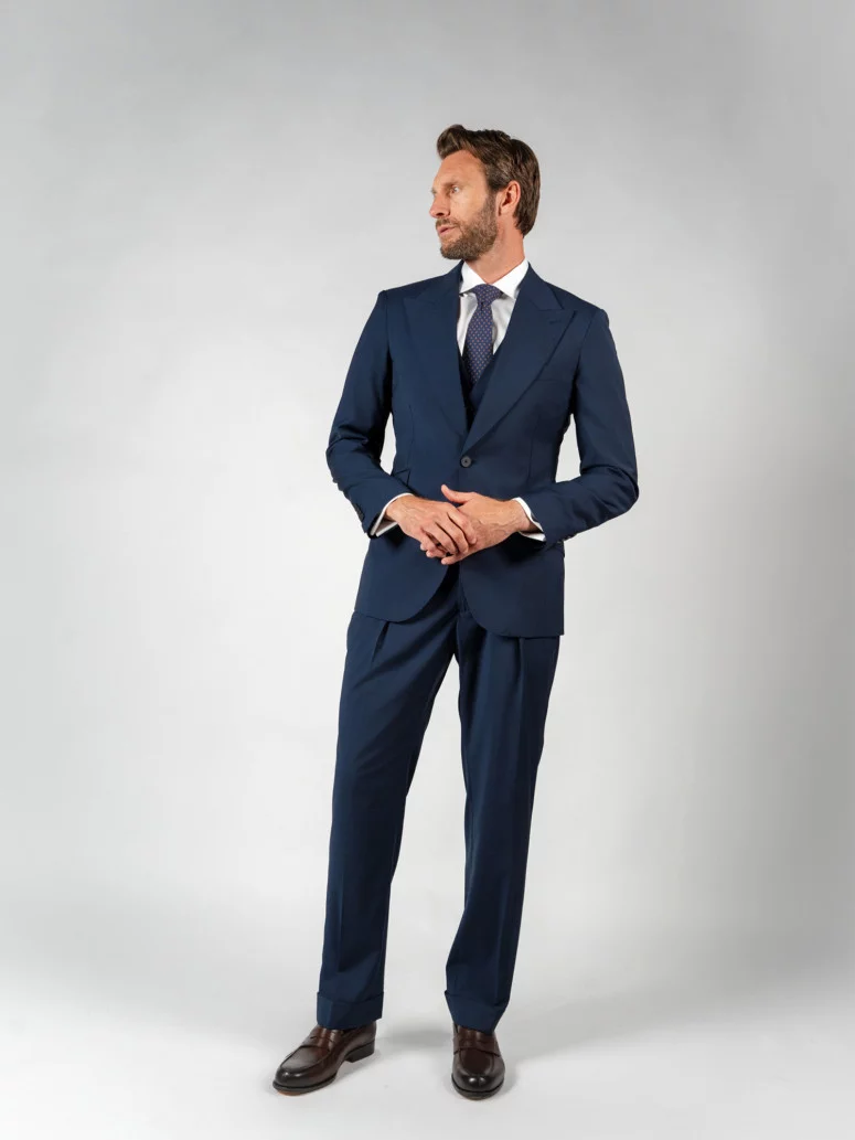 Costume 3 pièces en laine fraîche bleu marine Ostara