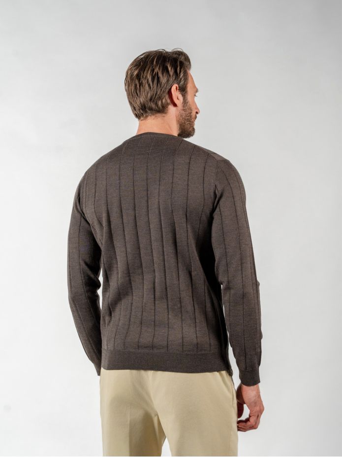 Pull col rond à côtes gris poivre