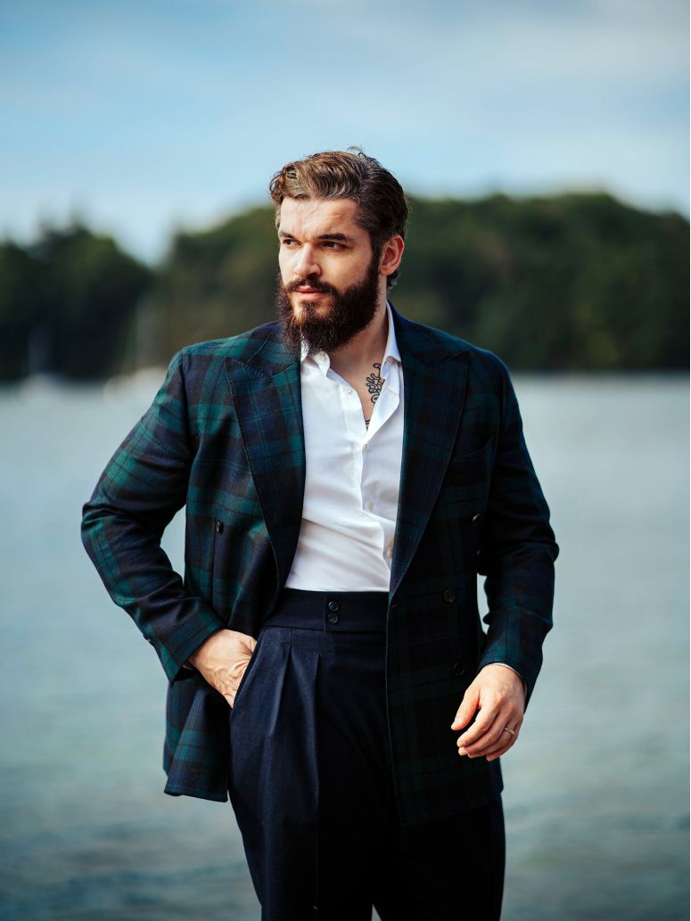 Chemise Prestige Alex Cormac mousquetaire grand col italien twill blanc