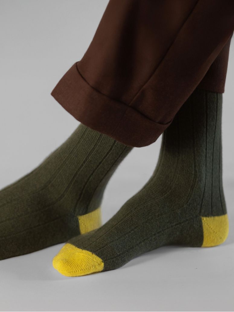 Chaussettes laine et cachemire vertes et jaunes