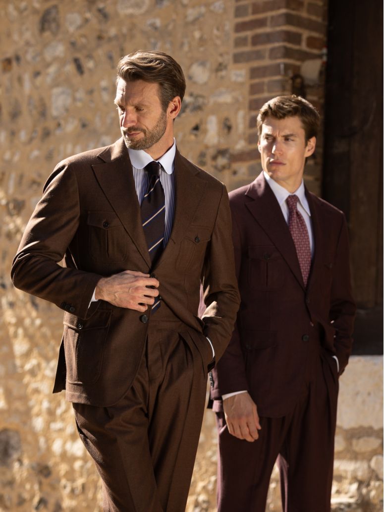 Chemise col rond à rayures marrons