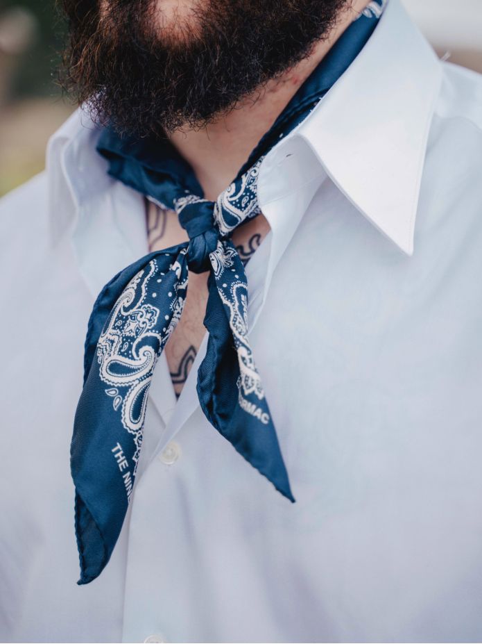 Bandana bleu marine à motif paisley LISBURN