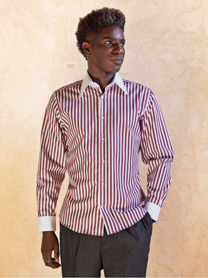Chemise col français infroissable à rayures bordeaux