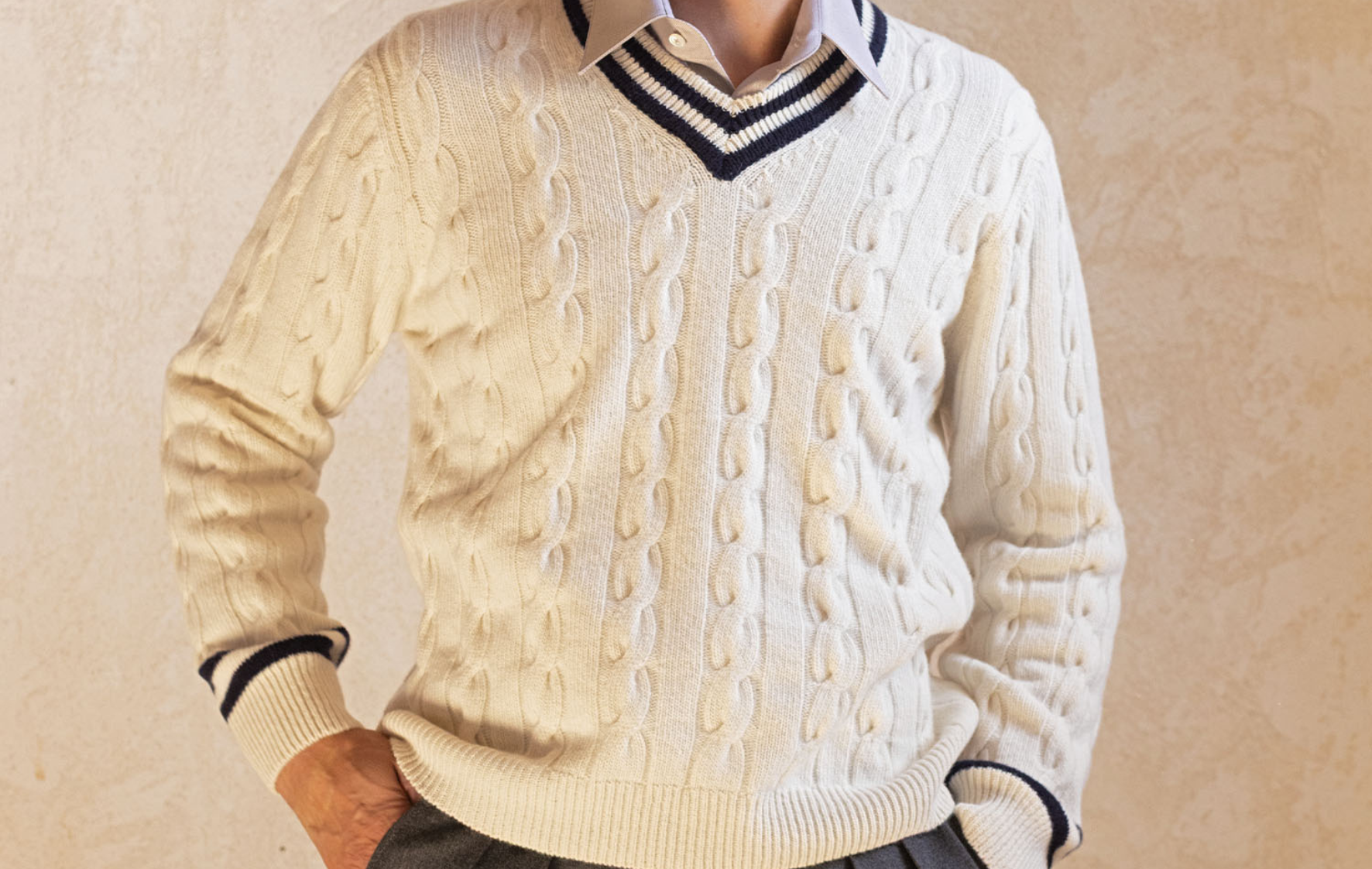 pull en maille torsadée pour l'hiver