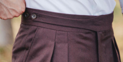 Pantalon Gurkha : l’allure commence à la taille